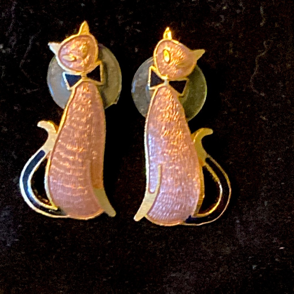 Cat earrings